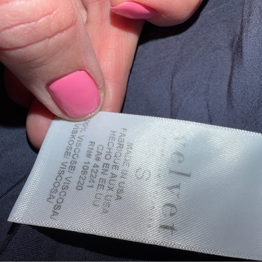 Velvet by Graham & Spencer Gray Satin Midi Slip Skirt Small - Picture 5 of 6